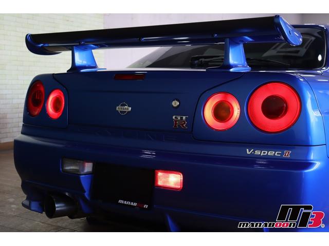 スカイライン ＧＴ－Ｒ　ＶスペックＩＩ　ＮＩＳＭＯサイドスカート／ＮＩＳＭＯリヤアンダー／ＭＩＮＥ’Ｓエアスクープ／ＢＢＳ　ＬＭ　１８インチ／ＴＥＩＮ車高調／ＴＲＵＳＴマフラー（34枚目）