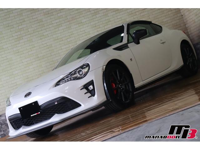 86 GRスポーツ GRフロントスポイラー/GRリアスポイラー/GRサイドステップ/ブレンボキャリパー/GR17インチアルミ/GRステアリング/専用コンビネーションメーター/純正ナビ/バックモニター/ETC2.0(11枚目)