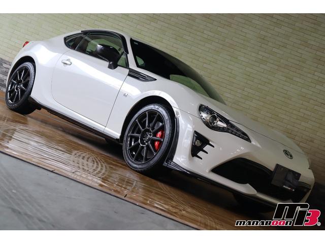 86 GRスポーツ GRフロントスポイラー/GRリアスポイラー/GRサイドステップ/ブレンボキャリパー/GR17インチアルミ/GRステアリング/専用コンビネーションメーター/純正ナビ/バックモニター/ETC2.0(12枚目)