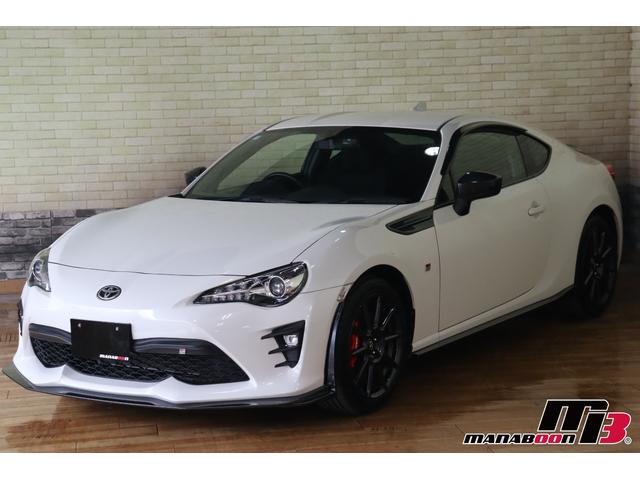 86 GRスポーツ GRフロントスポイラー/GRリアスポイラー/GRサイドステップ/ブレンボキャリパー/GR17インチアルミ/GRステアリング/専用コンビネーションメーター/純正ナビ/バックモニター/ETC2.0(13枚目)