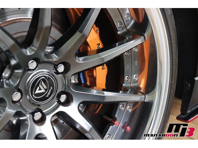 ＧＴ－Ｒ プレミアムエディション　ＭＹ１４／ファッショナブルインテリア　アーバンレッド／ＫＵＨＬフロントハーフスポイラー／ＫＵＨＬサイドステップディフュザー／ＧＲｅｄｄｙスーパーストリートチタンマフラー／ＢＬＩＴＺ　ＺＺ－Ｒ車高調（22枚目）