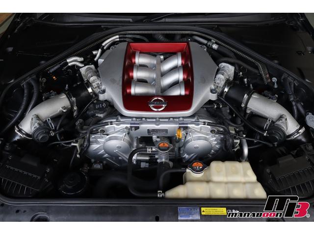 ＧＴ－Ｒ プレミアムエディション　ＭＹ１４／ファッショナブルインテリア　アーバンレッド／ＫＵＨＬフロントハーフスポイラー／ＫＵＨＬサイドステップディフュザー／ＧＲｅｄｄｙスーパーストリートチタンマフラー／ＢＬＩＴＺ　ＺＺ－Ｒ車高調（23枚目）