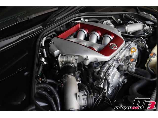 ＧＴ－Ｒ プレミアムエディション　ＭＹ１４／ファッショナブルインテリア　アーバンレッド／ＫＵＨＬフロントハーフスポイラー／ＫＵＨＬサイドステップディフュザー／ＧＲｅｄｄｙスーパーストリートチタンマフラー／ＢＬＩＴＺ　ＺＺ－Ｒ車高調（25枚目）