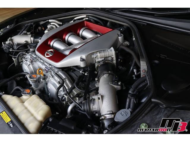 ＧＴ－Ｒ プレミアムエディション　ＭＹ１４／ファッショナブルインテリア　アーバンレッド／ＫＵＨＬフロントハーフスポイラー／ＫＵＨＬサイドステップディフュザー／ＧＲｅｄｄｙスーパーストリートチタンマフラー／ＢＬＩＴＺ　ＺＺ－Ｒ車高調（26枚目）