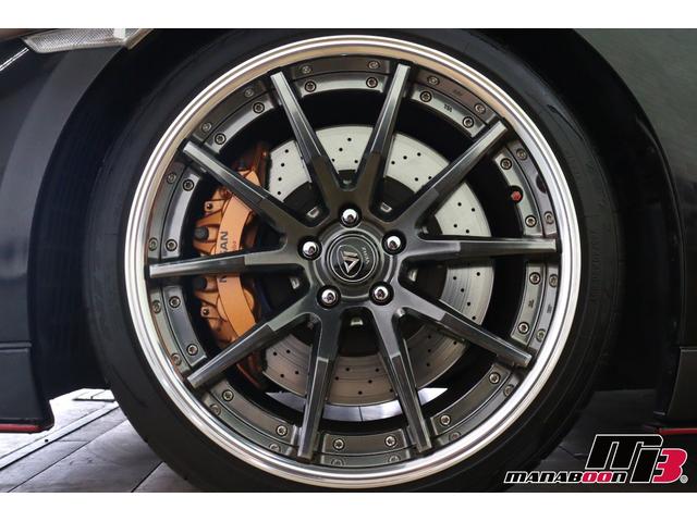 ＧＴ－Ｒ プレミアムエディション　ＭＹ１４／ファッショナブルインテリア　アーバンレッド／ＫＵＨＬフロントハーフスポイラー／ＫＵＨＬサイドステップディフュザー／ＧＲｅｄｄｙスーパーストリートチタンマフラー／ＢＬＩＴＺ　ＺＺ－Ｒ車高調（39枚目）