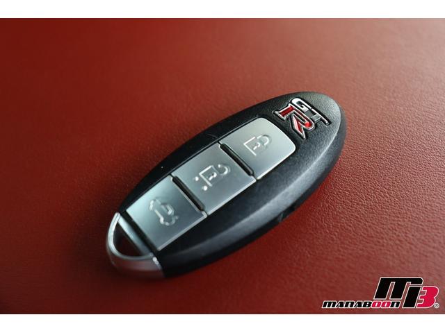 ＧＴ－Ｒ プレミアムエディション　ＭＹ１４／ファッショナブルインテリア　アーバンレッド／ＫＵＨＬフロントハーフスポイラー／ＫＵＨＬサイドステップディフュザー／ＧＲｅｄｄｙスーパーストリートチタンマフラー／ＢＬＩＴＺ　ＺＺ－Ｒ車高調（66枚目）