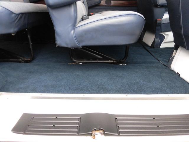 ダッジ・バン B150パッセンジャーショーティー93年最終モデル オリジナル フロアーカーペット張替(57枚目)