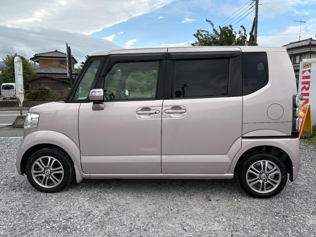 Ｎ－ＢＯＸ Ｇ・ターボパッケージ　平成２５年式　走行距離３７５００キロ　ターボ　パドルシフト　両側電動スライドドア　ナビ　バックカメラ　純正アルミ　地デジ　スマートキー　クルーズコントロール　電動格納ミラー　修復歴無し（8枚目）