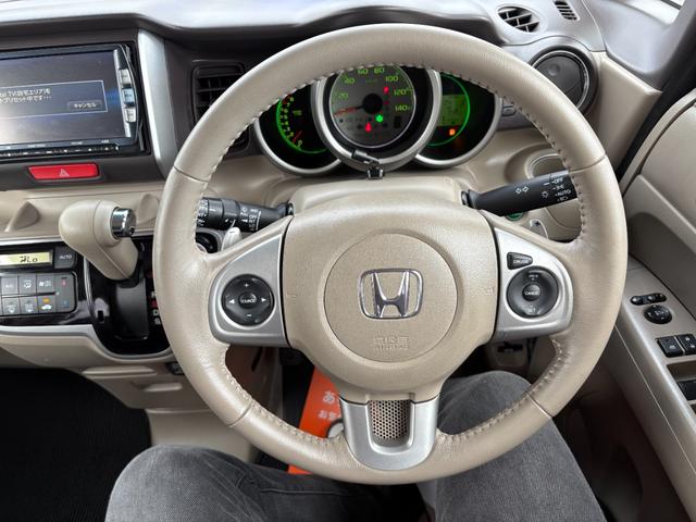 Ｎ－ＢＯＸ Ｇ・ターボパッケージ　平成２５年式　走行距離３７５００キロ　ターボ　パドルシフト　両側電動スライドドア　ナビ　バックカメラ　純正アルミ　地デジ　スマートキー　クルーズコントロール　電動格納ミラー　修復歴無し（42枚目）