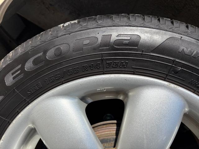 アルトラパン Ｇ　平成２１年式　車検令和８年７月　走行距離１０５００キロ　タイミングチェーン　スマートキー　純正アルミ　ＥＴＣ　電動格納ミラー　ベンチシート　純正オーディオ　エアコン　パワステ　Ｗエアバッグ　修復歴無し（15枚目）