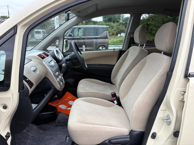 私たちと一緒にお車を探しませんか？お客様にとって納得のいく１台をご探します♪ご購入頂いた後もお客様と末永くお付き合いさせて頂きたいと心から願っております。お気軽にスタッフまでお申し付けください。