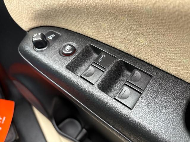 車の保険は買ったところで加入するのがベストです！保険に関しても安心してお任せください。不慮の事故の際も心を込めて修理を進めてまいります！