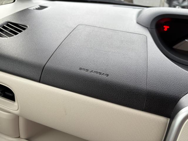 ムーヴキャンバス Ｘリミテッド　ＳＡＩＩ　平成２８年式　走行距離３６０００キロ　ナビ　バックカメラ　ワンセグＴＶ　スマートキー　純正アルミ　ＥＴＣ　両側電動スライドドア　衝突被害軽減システム　アイドリングストップ　ベンチシート（32枚目）