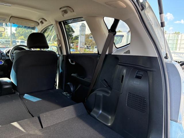 フィットハイブリッド RS 平成24年式 車検令和9年6月 走行距離75000キロ デカナビ バックカメラ 地デジ 純正アルミ フォグランプ スマートキー HIDヘッドライト アイドリングストップ ETC 修復歴無し(21枚目)