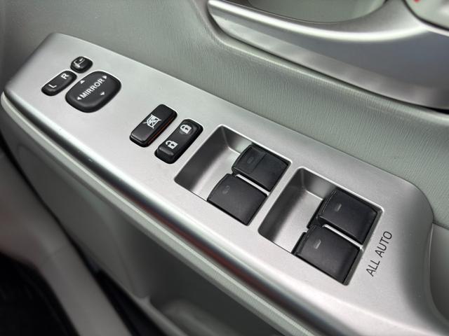 プリウスアルファ G 平成23年式 車検令和8年8月 走行距離64000キロ ナビ バックカメラ 地デジ ETC フォグランプ クルーズコントロール スマートキー 安全装備フル装備 ステアリングスイッチ 修復歴無し(45枚目)