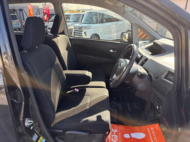 ステラ カスタムＲリミテッド　平成２４年式　走行距離５８０００キロ　ＣＶＴ　アイドリングストップ　タイミングチェーン　純正アルミ　フォグランプ　スマートキー　オートエアコン　ＥＴＣ　ベンチシート　ＨＩＤヘッドライト（28枚目）