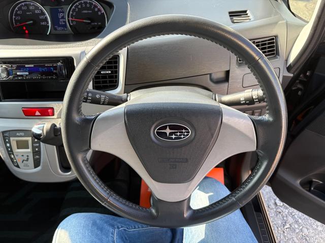 ステラ カスタムＲリミテッド　平成２４年式　走行距離５８０００キロ　ＣＶＴ　アイドリングストップ　タイミングチェーン　純正アルミ　フォグランプ　スマートキー　オートエアコン　ＥＴＣ　ベンチシート　ＨＩＤヘッドライト（38枚目）