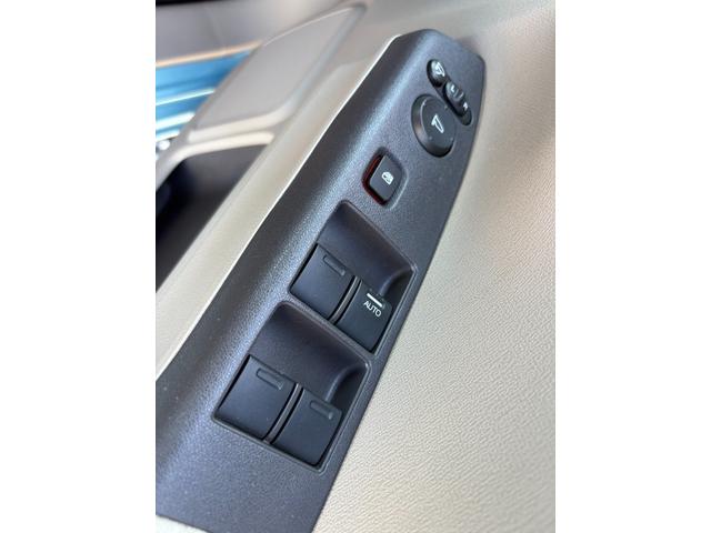 厚木・湘南両店舗合わせて総在庫台数２００台以上！！豊富な在庫の中からお客様にぴったりな一台をご提案いたします！！