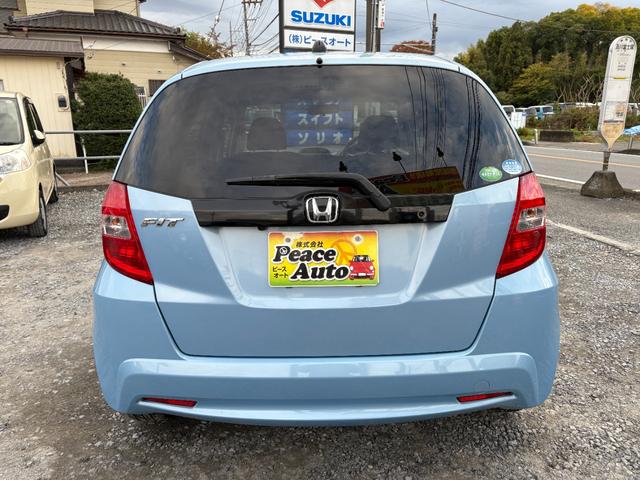 フィット 13G・スマートセレクション 平成24年式 走行距離37000キロ ナビ バックカメラ ワンセグTV スマートキー ETC 電動格納ミラー ステアリングスイッチ Wエアバッグ ライトレベライザー 修復歴無し(11枚目)