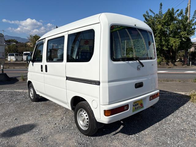 アクティバン ＳＤＸＩＩ　平成２３年式　走行距離６９０００キロ　オートマ　２ＷＤ　エアコン　パワステ　集中ドアロック　Ｗエアバッグ　最積３５０キロ　キーレス　ライトレベライザー　修復歴無し（12枚目）