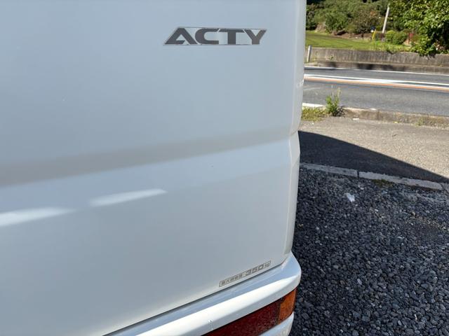 アクティバン ＳＤＸＩＩ　平成２３年式　走行距離６９０００キロ　オートマ　２ＷＤ　エアコン　パワステ　集中ドアロック　Ｗエアバッグ　最積３５０キロ　キーレス　ライトレベライザー　修復歴無し（13枚目）