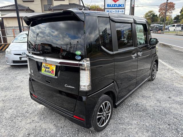 N-BOXカスタム G SSパッケージ 平成25年式 車検令和8年9月 走行距離88000キロ ナビ バックカメラ 地デジ Bluetooth 純正アルミ フォグランプ 両側電動スライドドア アイドリングストップ スマートキー 修復歴無し(10枚目)