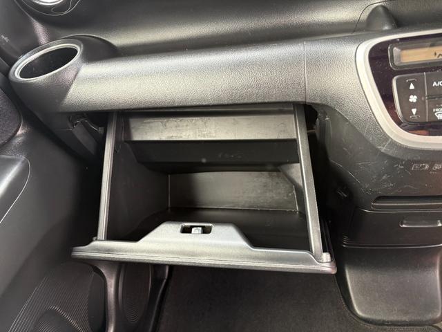 N-BOXカスタム G SSパッケージ 平成25年式 車検令和8年9月 走行距離88000キロ ナビ バックカメラ 地デジ Bluetooth 純正アルミ フォグランプ 両側電動スライドドア アイドリングストップ スマートキー 修復歴無し(34枚目)