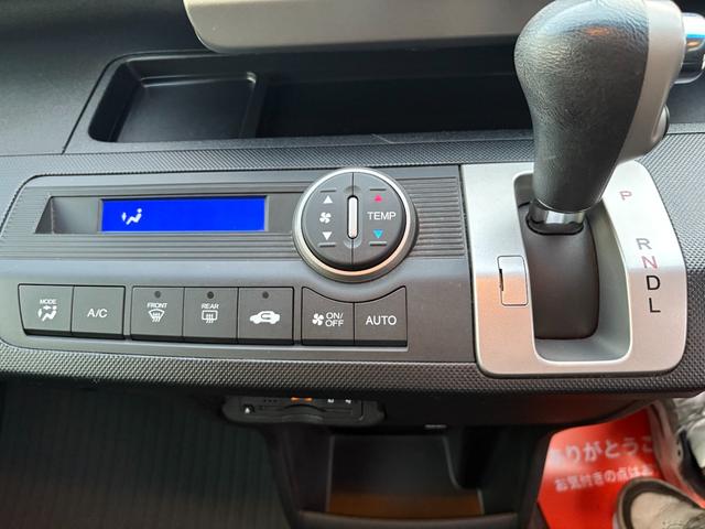 フリード Ｇ　ジャストセレクション　平成２７年式　走行距離５７０００キロ　ナビ　バックカメラ　ワンセグＴＶ　両側電動スライドドア　Ｂｌｕｅｔｏｏｔｈオーディオ　ＥＴＣ　スマートキー　社外アルミ　３列シート６人乗り（38枚目）