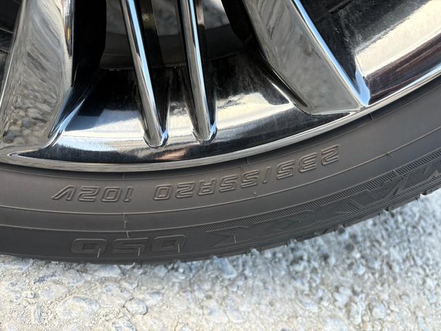 ＲＸ ＲＸ４５０ｈ　Ｆスポーツ　令和３年式　車検令和８年８月　走行距離４５５００キロ　パノラマルーフ　全周囲カメラ　ナビ　　３眼ＬＥＤヘッドライト　シートエアコン　パワーバックドア　純正２０インチアルミ　ＥＴＣ２．０　修復歴無し（17枚目）