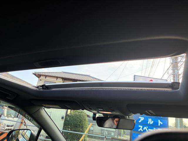 ＲＸ ＲＸ４５０ｈ　Ｆスポーツ　令和３年式　車検令和８年８月　走行距離４５５００キロ　パノラマルーフ　全周囲カメラ　ナビ　　３眼ＬＥＤヘッドライト　シートエアコン　パワーバックドア　純正２０インチアルミ　ＥＴＣ２．０　修復歴無し（34枚目）