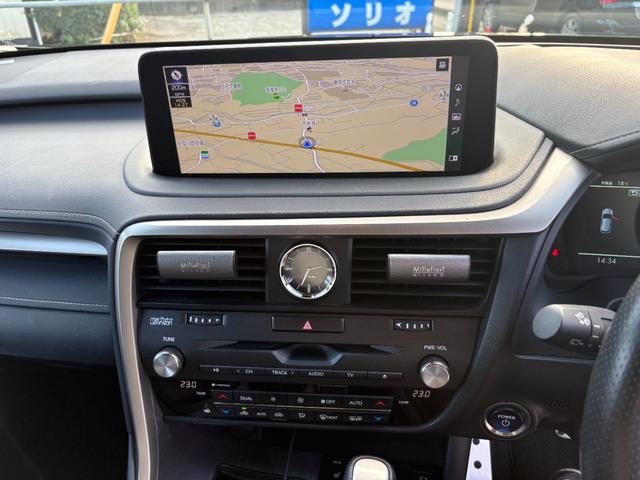 ＲＸ ＲＸ４５０ｈ　Ｆスポーツ　令和３年式　車検令和８年８月　走行距離４５５００キロ　パノラマルーフ　全周囲カメラ　ナビ　　３眼ＬＥＤヘッドライト　シートエアコン　パワーバックドア　純正２０インチアルミ　ＥＴＣ２．０　修復歴無し（37枚目）