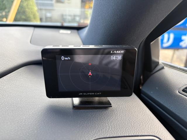 ＲＸ ＲＸ４５０ｈ　Ｆスポーツ　令和３年式　車検令和８年８月　走行距離４５５００キロ　パノラマルーフ　全周囲カメラ　ナビ　　３眼ＬＥＤヘッドライト　シートエアコン　パワーバックドア　純正２０インチアルミ　ＥＴＣ２．０　修復歴無し（48枚目）