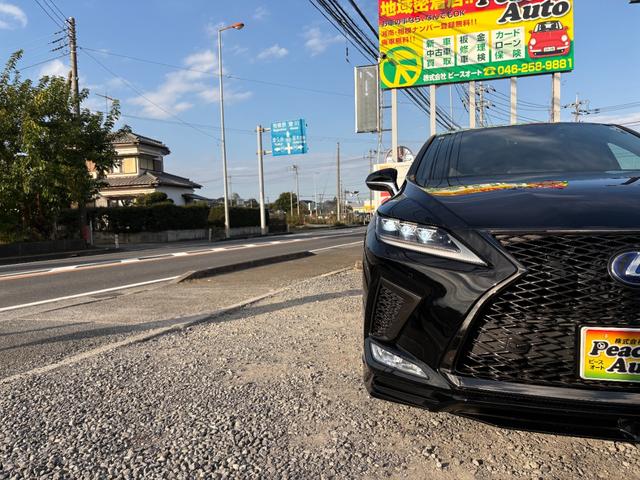 ＲＸ ＲＸ４５０ｈ　Ｆスポーツ　令和３年式　車検令和８年８月　走行距離４５５００キロ　パノラマルーフ　全周囲カメラ　ナビ　　３眼ＬＥＤヘッドライト　シートエアコン　パワーバックドア　純正２０インチアルミ　ＥＴＣ２．０　修復歴無し（52枚目）