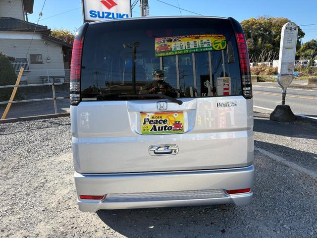 バモス Ｌ　平成２３年式　車検令和８年１１月　走行距離４００００キロ　オートマ　２ＷＤ　純正アルミ　キーレス　パワーウインドウ　ライトレベライザー　フルフラットシート　Ｗエアバッグ　衝突安全ボディ（11枚目）