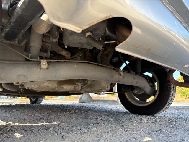 バモス Ｌ　平成２３年式　車検令和８年１１月　走行距離４００００キロ　オートマ　２ＷＤ　純正アルミ　キーレス　パワーウインドウ　ライトレベライザー　フルフラットシート　Ｗエアバッグ　衝突安全ボディ（14枚目）