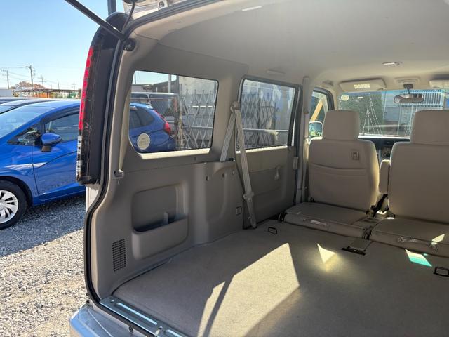 バモス Ｌ　平成２３年式　車検令和８年１１月　走行距離４００００キロ　オートマ　２ＷＤ　純正アルミ　キーレス　パワーウインドウ　ライトレベライザー　フルフラットシート　Ｗエアバッグ　衝突安全ボディ（19枚目）