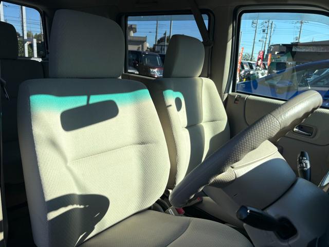 バモス Ｌ　平成２３年式　車検令和８年１１月　走行距離４００００キロ　オートマ　２ＷＤ　純正アルミ　キーレス　パワーウインドウ　ライトレベライザー　フルフラットシート　Ｗエアバッグ　衝突安全ボディ（30枚目）