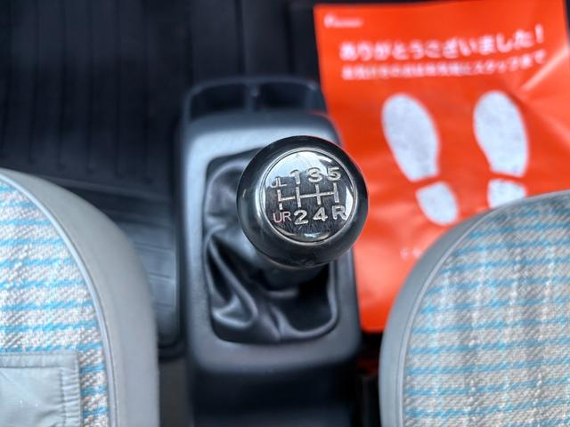 アクティトラック アタック　平成１３年式　走行距離５６０００キロ　５速マニュアル車　４ＷＤ　デフロック　最積３５０キロ　Ｗエアバッグ　タイミングベルト交換済み　修復歴無し（27枚目）