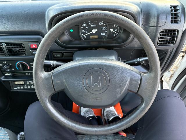 アクティトラック アタック　平成１３年式　走行距離５６０００キロ　５速マニュアル車　４ＷＤ　デフロック　最積３５０キロ　Ｗエアバッグ　タイミングベルト交換済み　修復歴無し（28枚目）