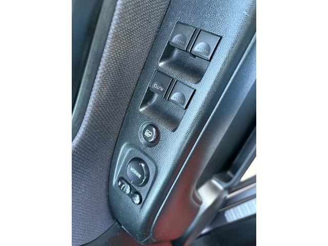 ゼスト W 平成18年式 走行距離84000キロ 4速オートマ キーレス 純正アルミ フォグランプ オートエアコン ETC 電動格納ミラー Wエアバッグ ナビ ベンチシート(47枚目)