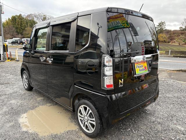 N-BOX G SSパッケージ 平成25年式 車検令和8年8月 走行距離49000キロ ナビ ワンセグTV スマートキー 純正アルミ 両側電動スライドドア ETC ステアリングスイッチ アイドリングストップ オートエアコン(12枚目)