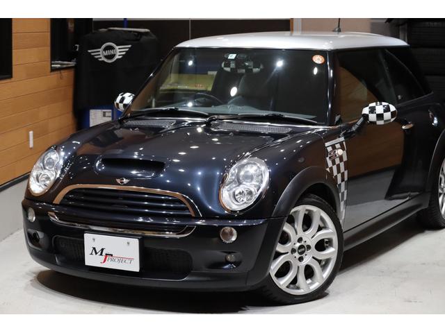 ＭＩＮＩ クーパーＳ　チェックメイト　特別仕様車　クランクプーリー（バイブレーションダンパー）交換済　エアコンコンプレッサー交換済　フロントアッパーマウント交換　天張り張替　カロッツェリアＣＤデッキ・Ｂｌｕｅｔｏｏｔｈ・ＡＵＸ・ＵＳＢ（29枚目）