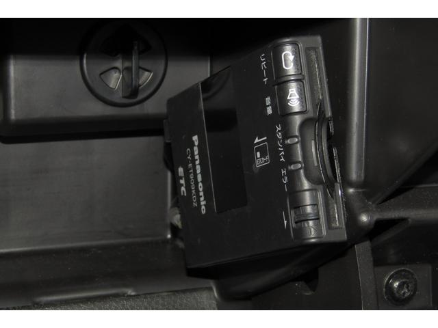 ＭＩＮＩ クーパー　クラブマン　Ｒ５５最終後期型　クロームラインインテリア　バイキセノンヘッドライト　ＪＣＷサイドステップ　アームレスト　ＥＴＣ　バックカメラ　ドラレコ　社外パーツ装着　消耗部品交換実施　タイヤ＆バッテリー新品（26枚目）