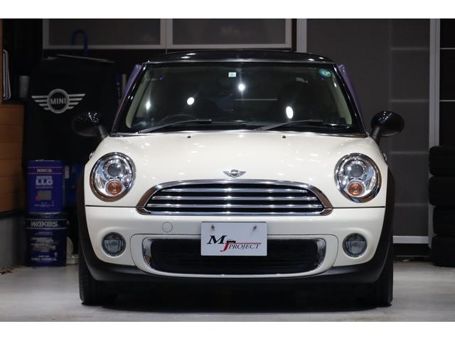 ＭＩＮＩ クーパー　最終後期型　禁煙車　前回車検整備ＭＩＮＩディーラー　オプションクロームラインエクステリア＆インテリア　オプションバイキセノンヘッドライト　ＨＤＤナビＴＶ　Ｂｌｕｅｔｏｏｔオーディオ　バックカメラＥＴＣ（41枚目）