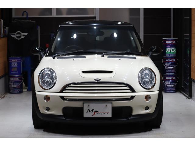 ＭＩＮＩ クーパーＳ　後期型　６速ＭＴ　１オーナー　禁煙車　天張り張り替済み　マフラー　１７ＡＷ　ＥＴＣ　タイヤ４本新品　フロント・コートテクトガラス交換済み　ヘッドライト磨き＆クリア塗装済み　消耗部品＆対策部品交換済み（33枚目）