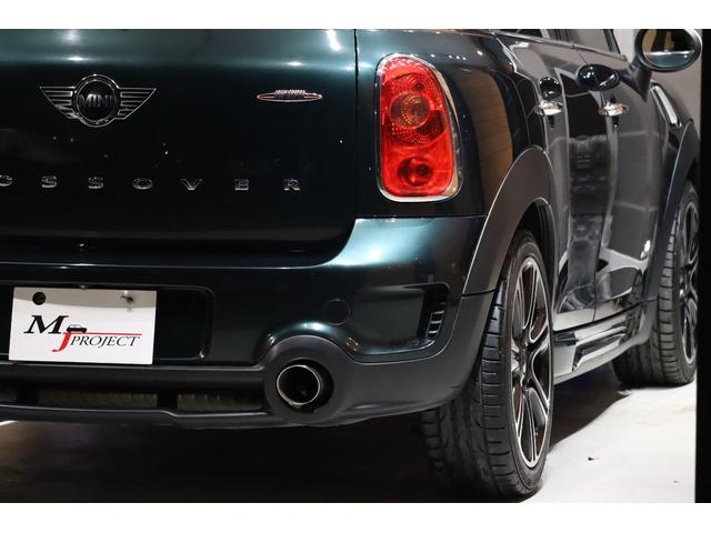 ＭＩＮＩ ジョンクーパーワークス　クロスオーバー　オックスフォードグリーン　カロッツェリアナビ・フルセグＴＶ・Ｂｌｕｅｔｏｏｔオーディオ・バックカメラ・　ＣＤ・ＤＶＤ・ＳＤ　ＥＴＣ　前後ドライブレコーダー　アームレスト　スポーツボタン　ドアバイザー（53枚目）
