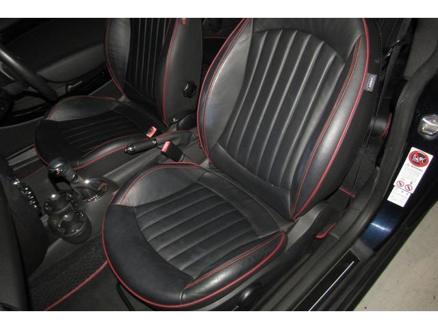 MINI クーパーS クラブマン ハンプトン 特別限定車ハンプトン 本革シートヒーター ディーラー整備車両 アディショナルヘッドライト マルチファンクション オートクルーズ ETC 車高調 マフラー 追加メーター ボンネットステッカー張替済み(64枚目)