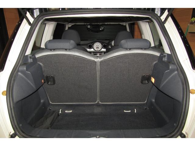 MINI クーパーS R53最終後期型 1オーナー 禁煙車 HDDナビ バックカメラ 360°撮影対応2カメラドライブレコーダー ETC 天張り張替 ヘッドライトレンズ磨き&クリア塗装済 消耗部品&対策部品交換実施(17枚目)