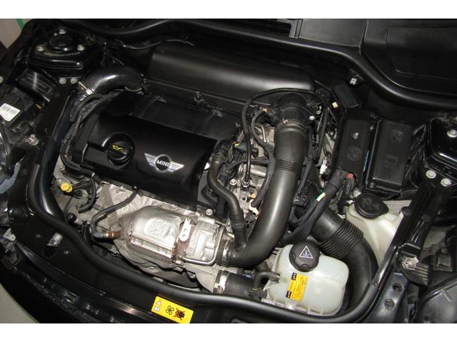 MINI クーパーS クラブマン R55最終後期型 特別限定車ボンドストリート 禁煙車 本革シート シートヒーター ナビTV ETC オートライト オートワイパー ボンネットステッカー新品張替 タイヤ4本新品 消耗部品交換実施(41枚目)