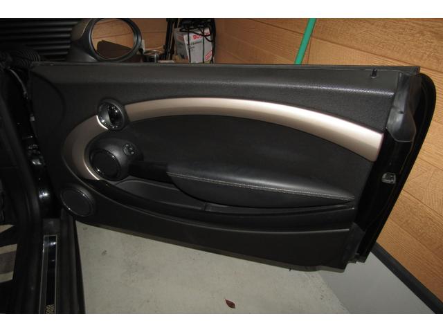 MINI クーパーS クラブマン R55最終後期型 特別限定車ボンドストリート 禁煙車 本革シート シートヒーター ナビTV ETC オートライト オートワイパー ボンネットステッカー新品張替 タイヤ4本新品 消耗部品交換実施(65枚目)